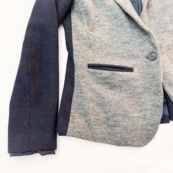 J. Crew Wool Blazer Contrast Sleeves Gray Navy Size 4 - Picture 2 of 4